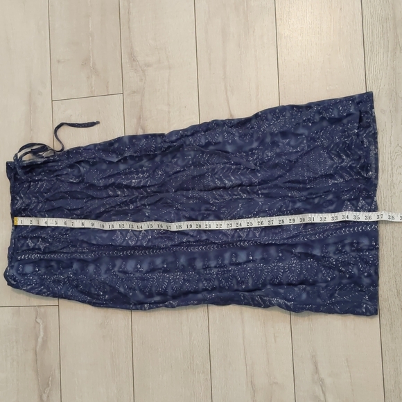 Petite Sophisticate Blue Wrap Skirt Size Medium - Picture 5 of 8